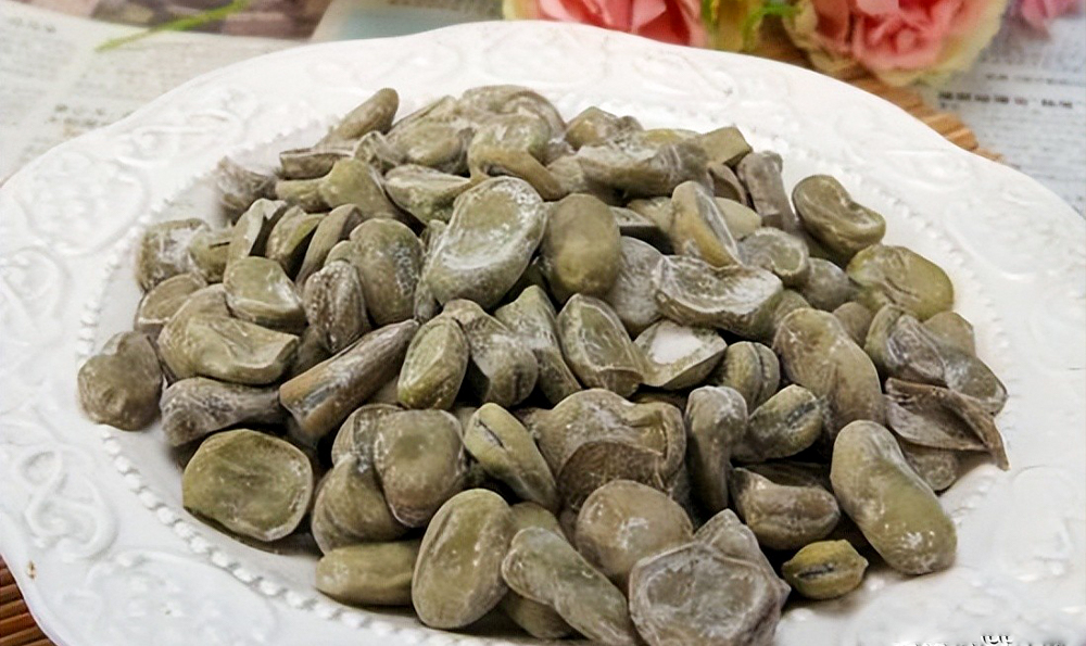 木耳莲子枸杞红豆